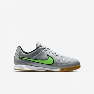 Buty halowe Nike Tiempo Genio Leather IC Jr 631528-030 Q3